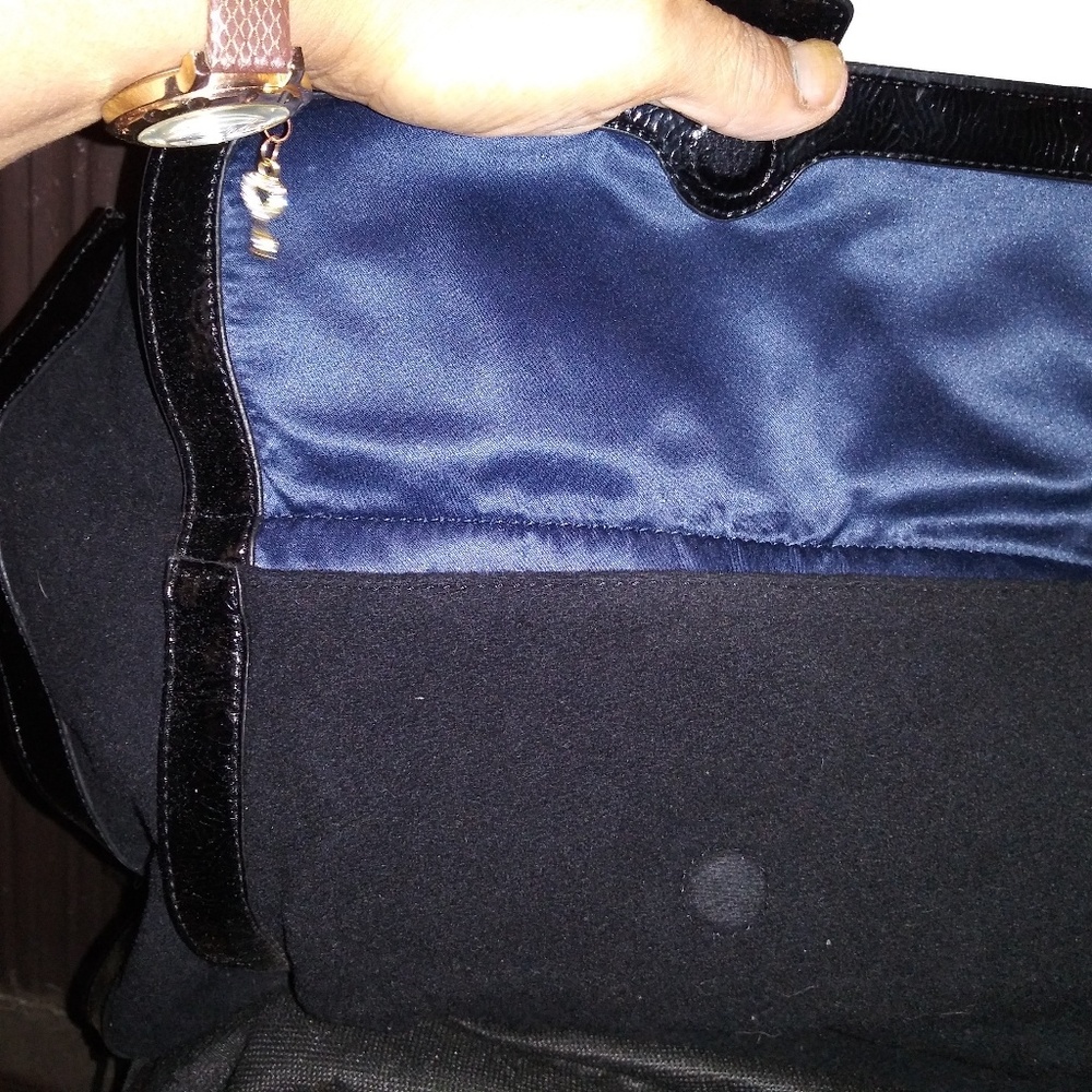 Purse - Picture 7 of 7
